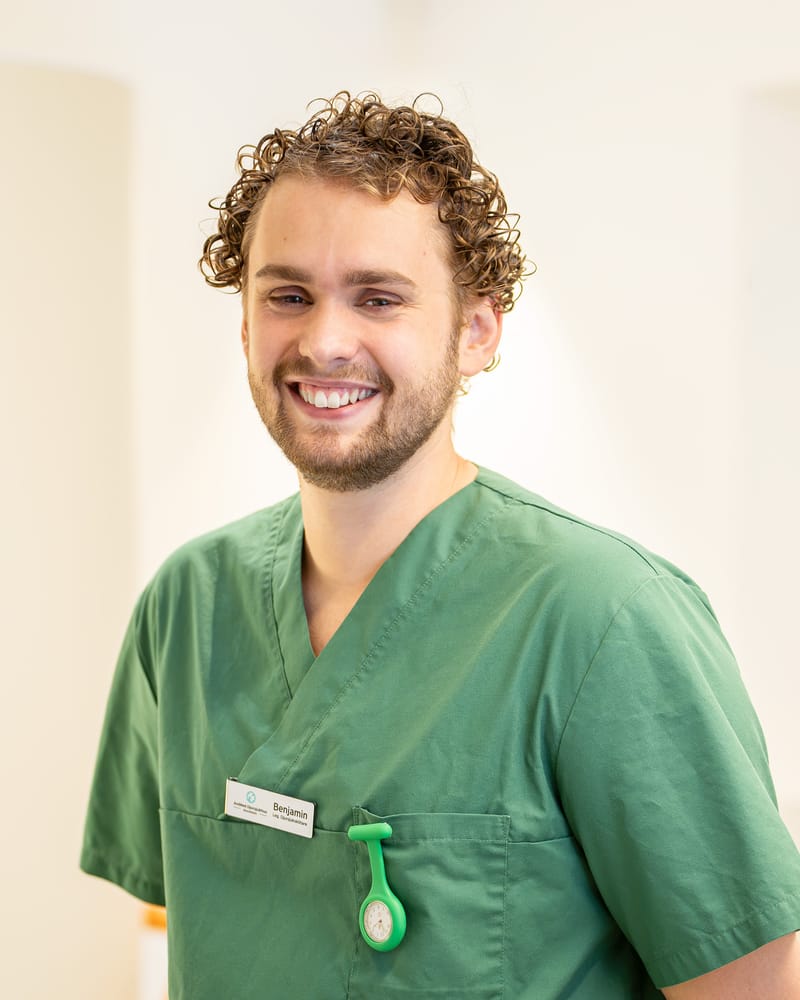 Benjamin, licensed veterinary nurse at AniMed Animal Hospital